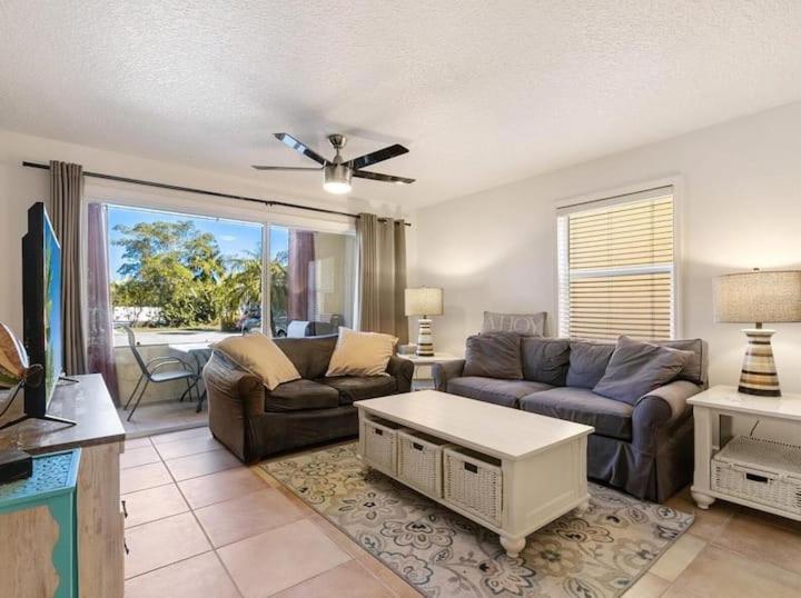 2Bed/2Bath Condo Next To Siesta Key ~A Hidden Gem Sarasota Exterior foto